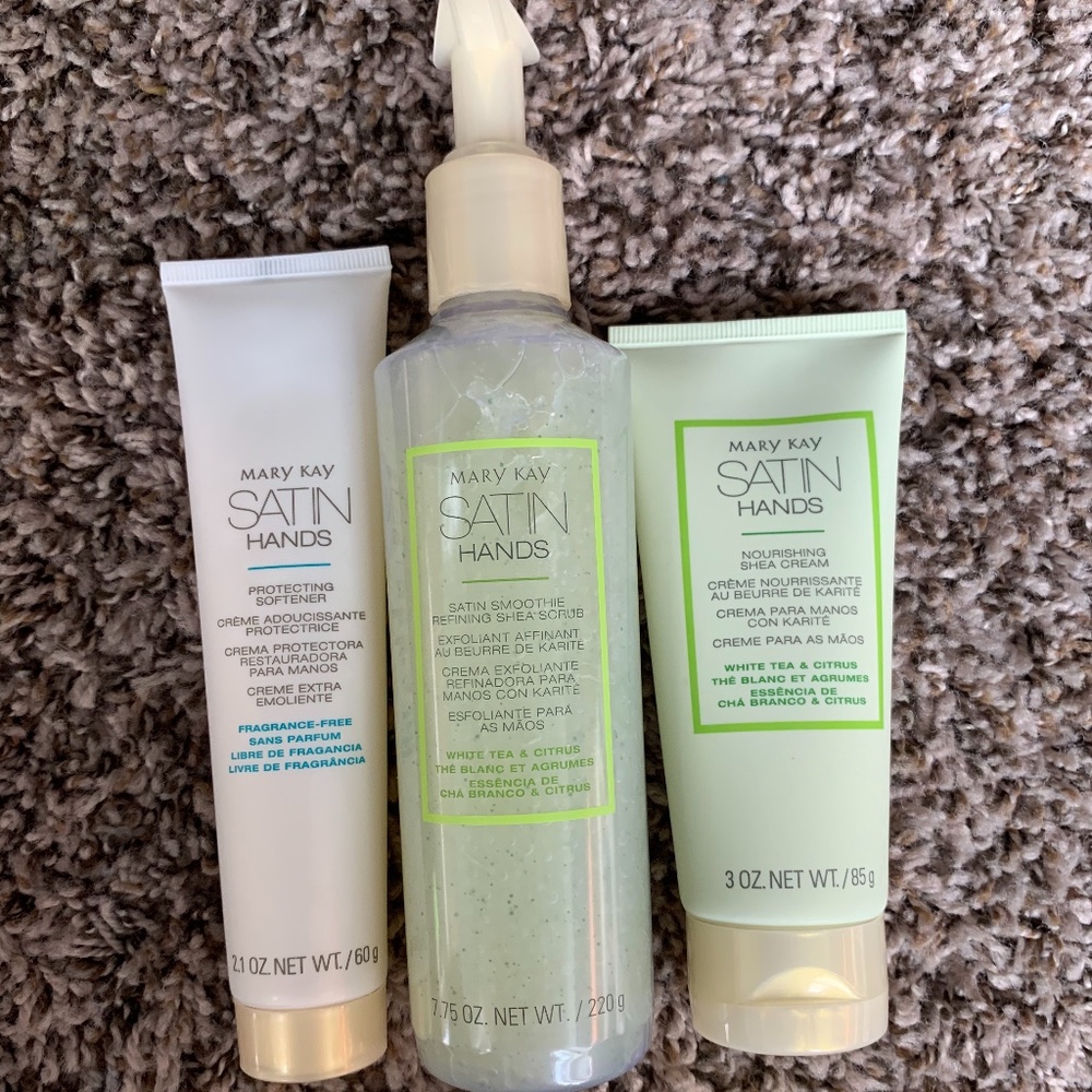 Mary Kay White Tea & Citrus Satin Hands Set